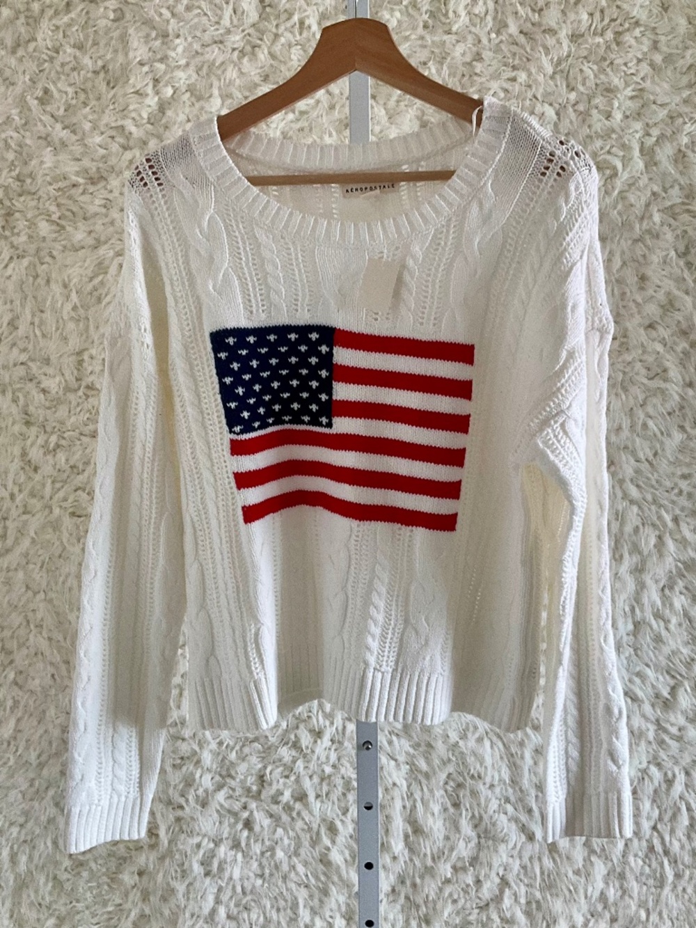 AEROPOSTALE WOMEN'S LONG-SLEEVE WHITE CREWNECK SWEATER~SIZE MEDIUM!